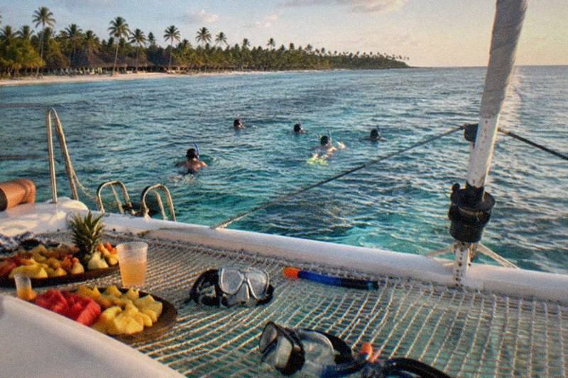 Afternoon Catamaran, Snacks And Drinks